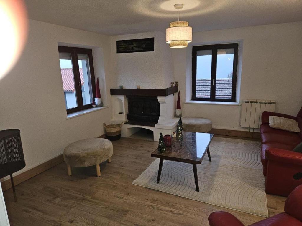 La Maisonnee Heureuse La Bresse Extérieur photo